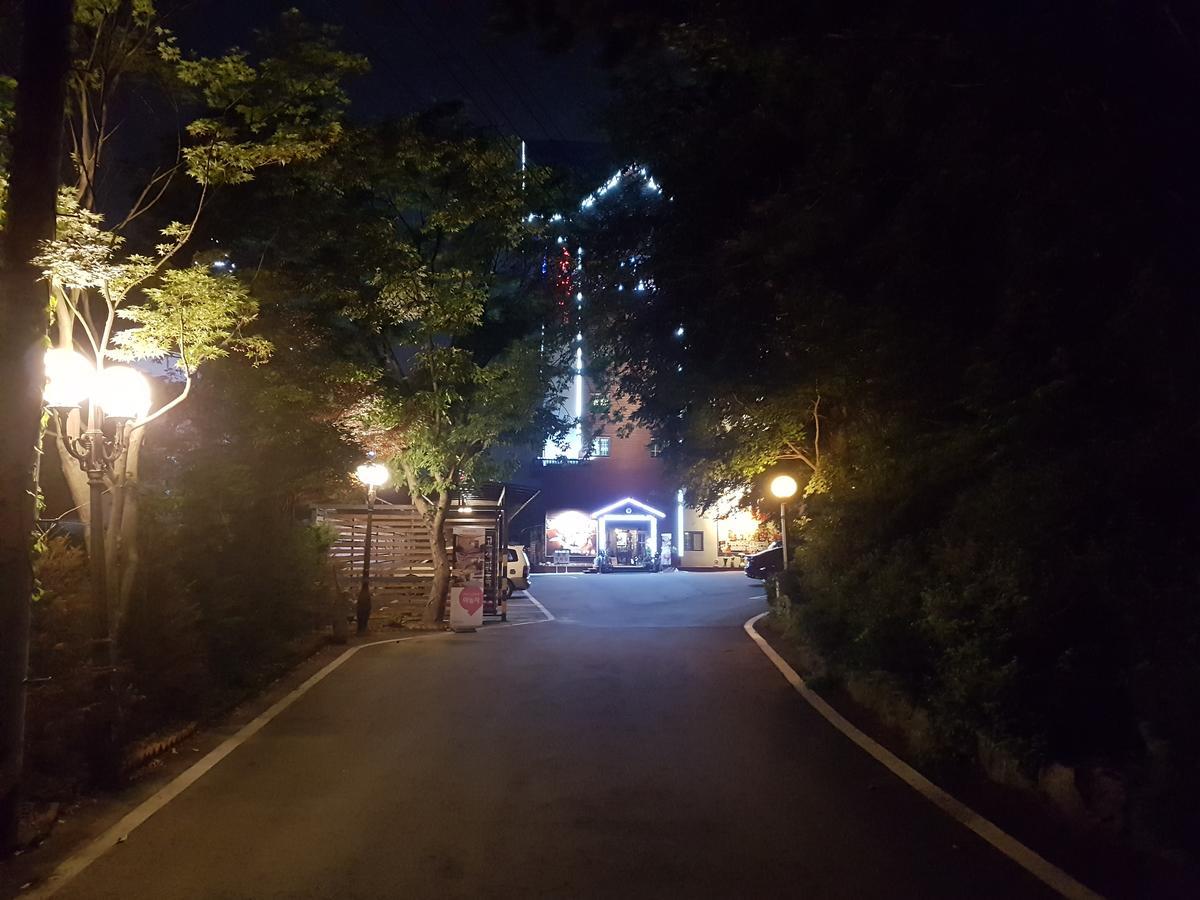 Garden Hotel Uijeongbu Esterno foto
